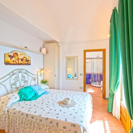 Villa Rosinella アマルフィ エクステリア 写真